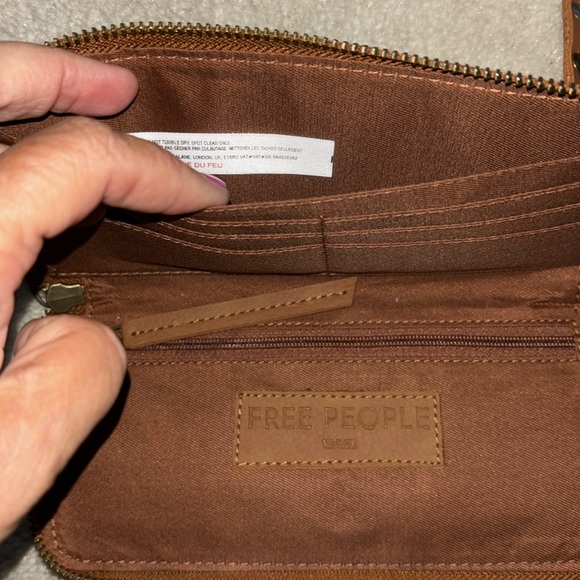 Free People Tan Leather Wallet - Picture 12 of 14